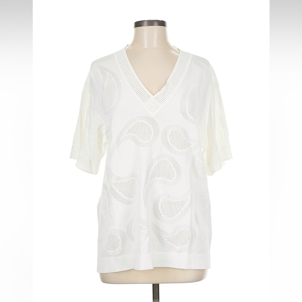 escada Smegan White Tonal Paisley Top- drop shoulder
